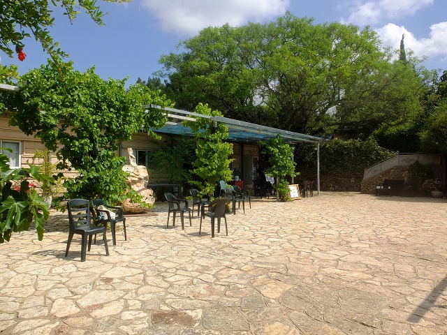 Inbar Mindfulness Retreat April 2023 021