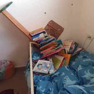 Book shelf